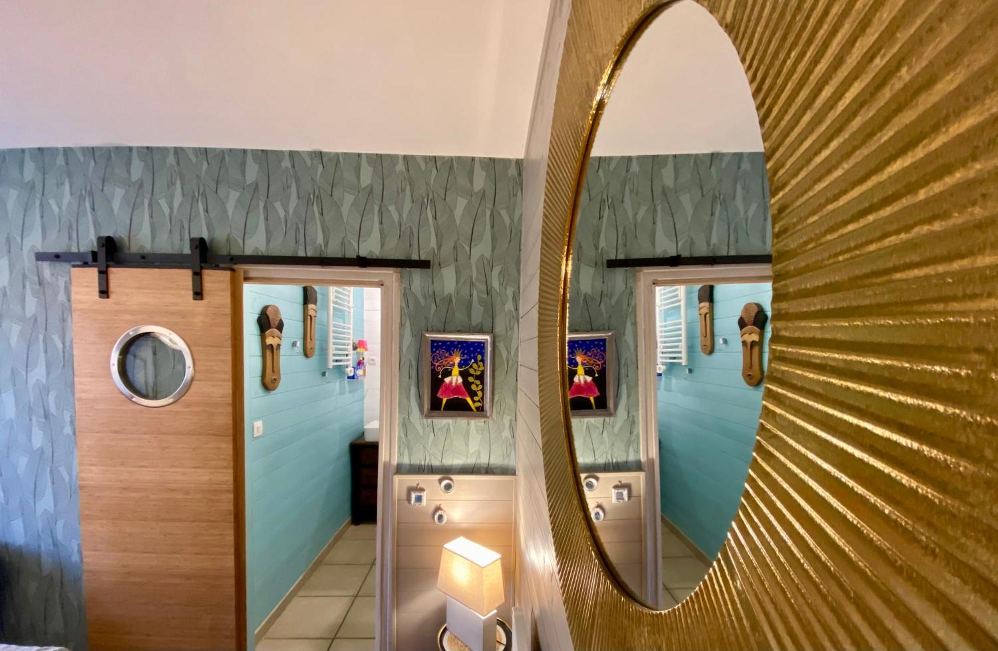 Le Cocon Boheme - Maison Climatisee Au Coeur De Sarlat - Parking - Piscine Chauffee - Spa Et Massages Экстерьер фото
